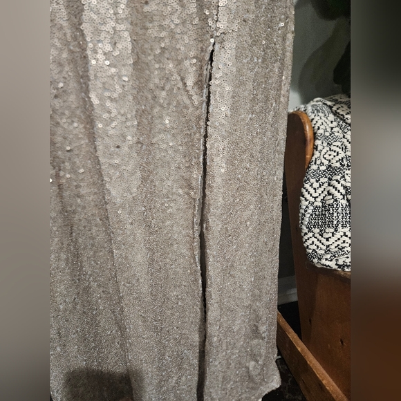 ALTAR’D STATE Champagne Sequin Strapless Maxi Dress Slit NWT Size S - Picture 10 of 16